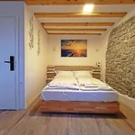 Ribiska Hisa - Old Piran Fisherman\'S House