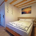 Ribiska Hisa - Old Piran Fisherman\'S House