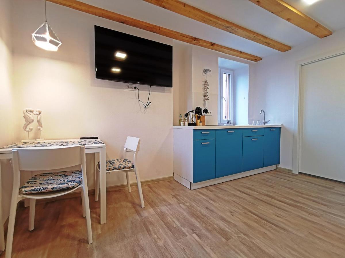 Appartement Ribiska Hisa - Old Fisherman's House Piran